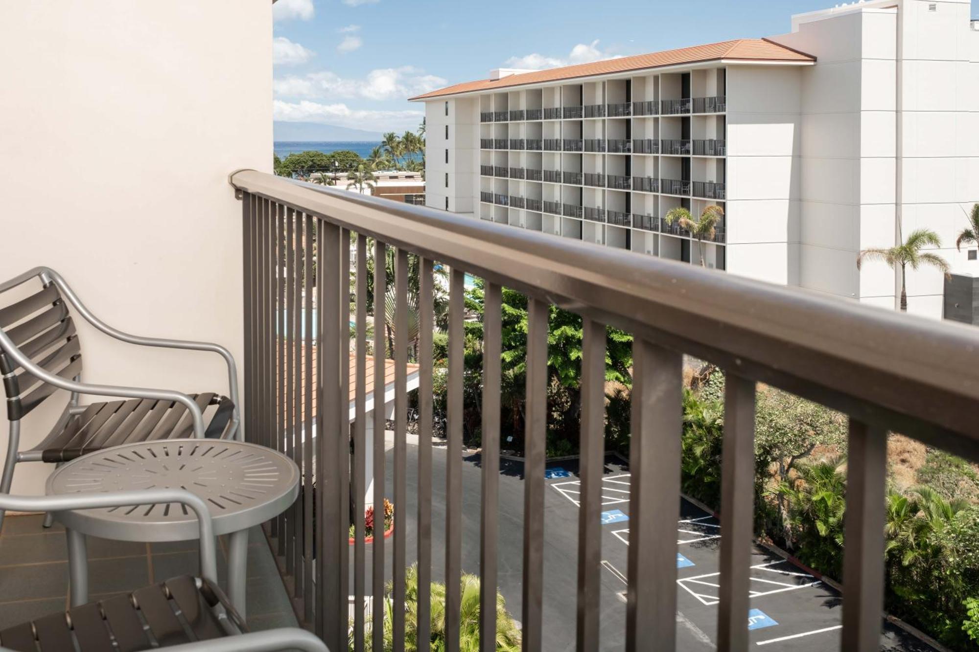 Maui Coast Hotel Кихей Экстерьер фото