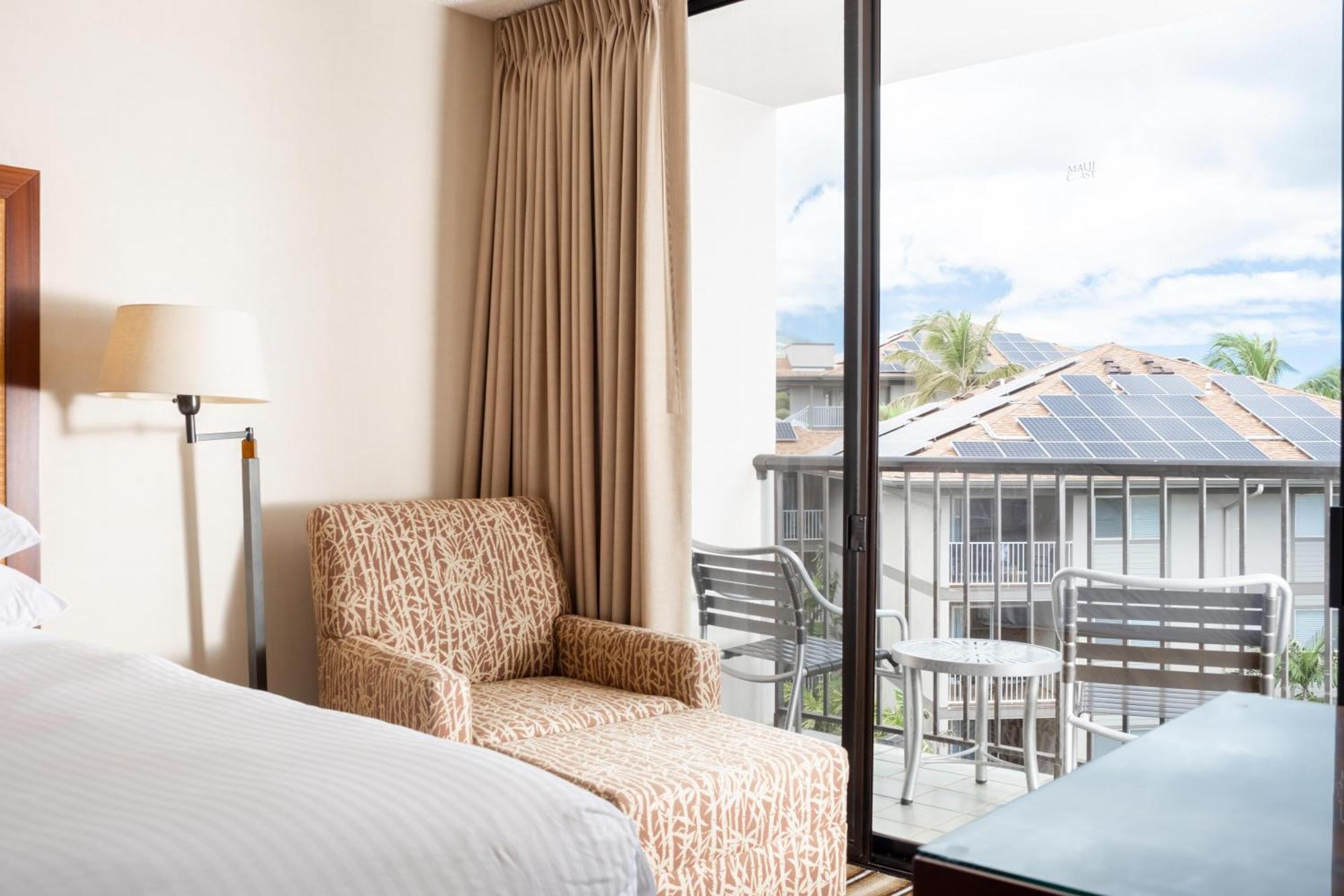 Maui Coast Hotel Кихей Экстерьер фото