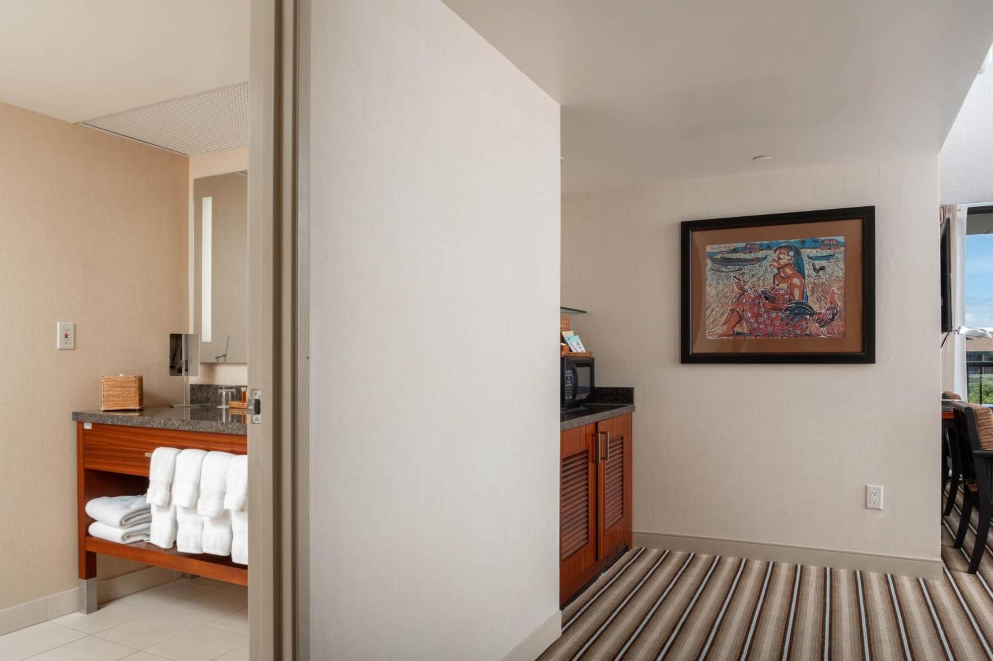 Maui Coast Hotel Кихей Экстерьер фото